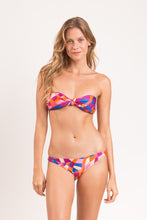 Cargar imagen en el visor de la galería, Model Front: Rio De Sol Bragas Bottom Funny Essential-Comfy
