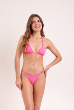 Cargar imagen en el visor de la galería, Model Front: Rio De Sol Bragas Bottom Mtx-Ultrapink Essential-Rev
