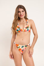 Cargar imagen en el visor de la galería, Model Front: Rio De Sol Bragas Bottom Picnic Mel-Comfy

