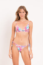 Cargar imagen en el visor de la galería, Model Front: Rio De Sol Bragas Bottom Splash Cheeky-Tie
