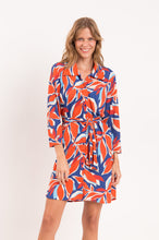 Cargar imagen en el visor de la galería, Model Front: Rio De Sol Vestido De Playa Leaves Chemise
