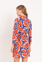 Cargar imagen en el visor de la galería, Model Back: Rio De Sol Vestido De Playa Leaves Chemise

