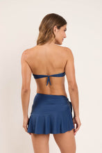 Cargar imagen en el visor de la galería, Model Back: Rio De Sol Falda De Playa Mini Skirt Navy
