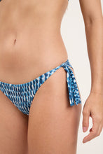 Cargar imagen en el visor de la galería, Image 10: Rio De Sol Conjunto Set Chuva Bandeau-Joy Italy
