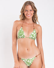 Cargar imagen en el visor de la galería, Gallery: Rio De Sol Conjunto Set Flow Tri-Capri Cheeky-Capri
