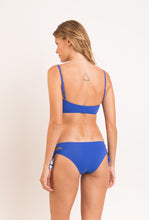 Cargar imagen en el visor de la galería, Model Back: Rio De Sol Conjunto Set Oceano Bandeau-Reto Madrid
