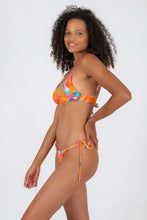 Cargar imagen en el visor de la galería, Image 04: Rio De Sol Conjunto Set Orange-Bloom Tri-Cos Ibiza
