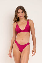 Cargar imagen en el visor de la galería, Model Front: Rio De Sol Conjunto Set Shimmer-Desejo Alba Nice-Fio

