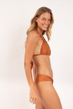 Cargar imagen en el visor de la galería, Image 02: Rio De Sol Conjunto Set Shimmer-Nocciola Mel
