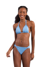 Cargar imagen en el visor de la galería, Model Front: Rio De Sol Sostén Top Baltico Mel
