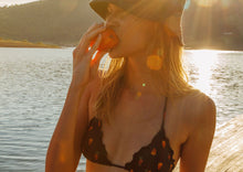 Cargar imagen en el visor de la galería, Image 06: Rio De Sol Sostén Top Cashew Frufru
