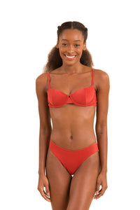 Model Front: Rio De Sol Sostén Top Malibu-Chili Balconet