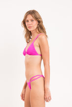 Cargar imagen en el visor de la galería, Image 09: Rio De Sol Sostén Top Malibu-Rosa Tri-Duo

