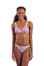 Cargar imagen en el visor de la galería, Model Front: Rio De Sol Sostén Top Orchid Tri-Duo
