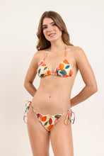 Cargar imagen en el visor de la galería, Model Front: Rio De Sol Sostén Top Picnic Frufru
