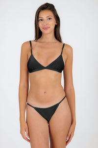 Model Front: Rio De Sol Sostén Top Shimmer-Black Tri-Fixo
