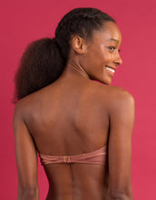 Cargar imagen en el visor de la galería, Image 10: Rio De Sol Sostén Top Shimmer-Copper Bandeau-Joy

