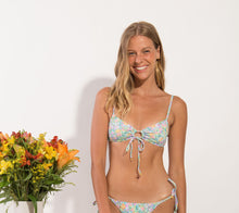Cargar imagen en el visor de la galería, Gallery: Rio De Sol Sostén Top Tiny-Garden Mila
