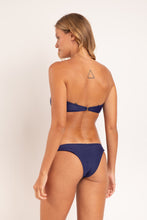 Cargar imagen en el visor de la galería, Model Back: Rio De Sol Sostén Top Touch-Marinho Sara
