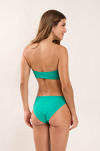 Cargar imagen en el visor de la galería, Set Valley Lani Waikiki
