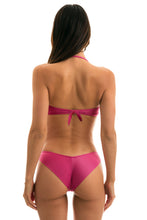 Cargar imagen en el visor de la galería, Top Cloque Lichia Bandeau
