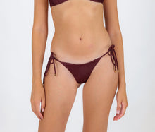 Cargar imagen en el visor de la galería, Bottom Barolo Cheeky-Rope
