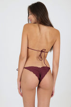 Cargar imagen en el visor de la galería, Bottom Barolo Frufru
