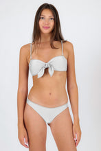 Cargar imagen en el visor de la galería, Bottom Shimmer-White Essential
