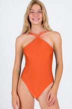 Cargar imagen en el visor de la galería, Paprica High-Neck
